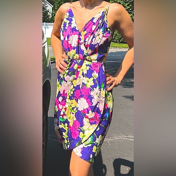 Yumi Kim floral tulip dress with adjustable straps - Picture 3 of 8